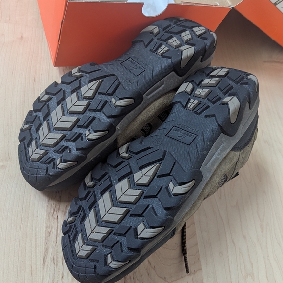 Ozark Trail Waterproof Low Hiking Shoe Leather (Size 9.5) - Picture 6 of 7